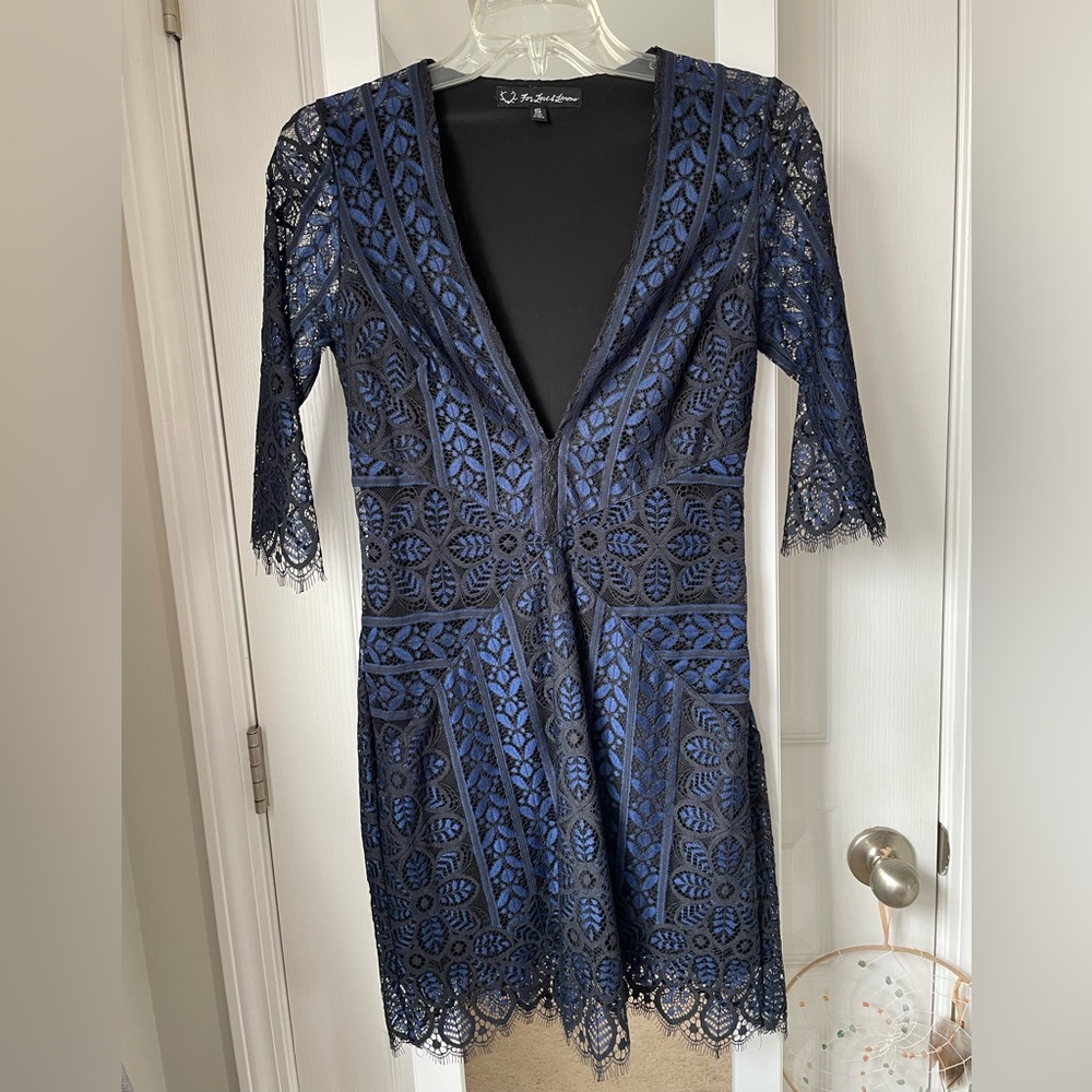 For Love And Lemons Black and Blue Lace V-neck Size Small Quarter Sleeve Dress